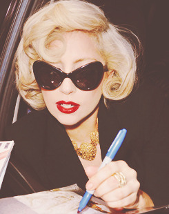 Fame Hooker.