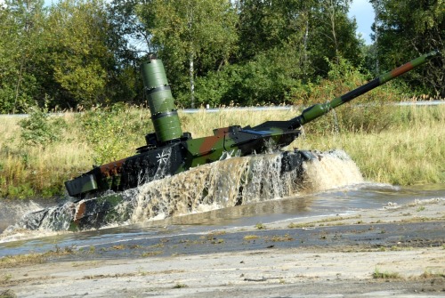 nemoi:  Das Heer im Einsatz (via Bundeswehr-Fotos Wir.Dienen.Deutschland.)