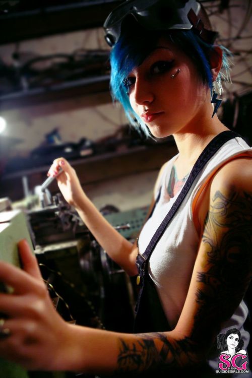 sglovexxx:  Jamity Suicide