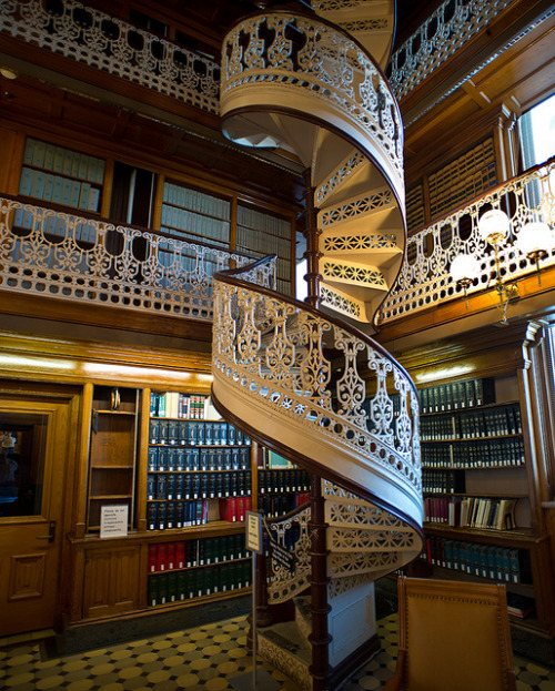 One of the most beautiful law libraries in the world, Iowa State Law Library, USA (by RSKent).