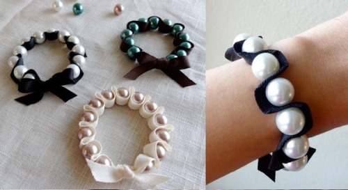 DIY Three Ribbon and Pearl Bead Bracelet Tutorials from Twinkle and Twine here. There are three styl