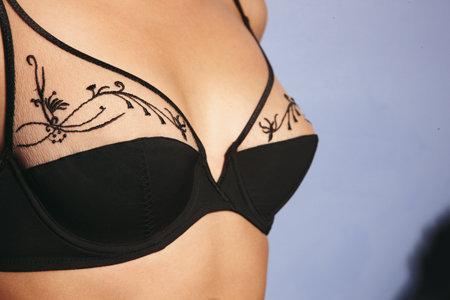 oldestyles:A modern version of the “Nude Illusion Bra”minawilliamson:Rosy AW2011I just love this bra