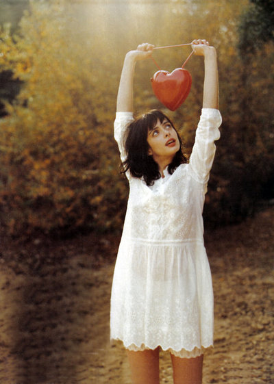 trippingoverjoy:  After watching her as Jane in ‘Breaking Bad’ I have really come to appreciate her.