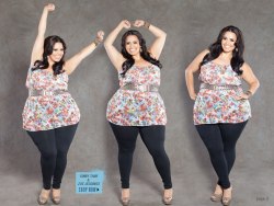thatkidsagoon:  fabulousandthick:  funfearlessfemale36:  Rosie Mercado &lt;3  Love her she’s so beautiful!!!  Those Hips &amp; Thighs !! »»