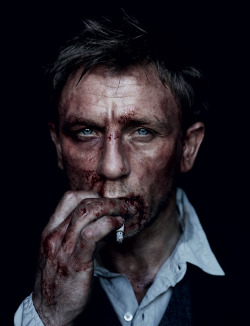 mrdjian:  juliakozlov:  daniel craig for