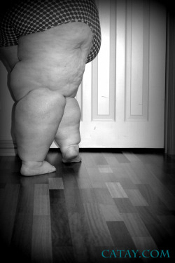 Riccardofa:  Catay:  (Via For Every Door That Closes For The Fat Chick, Another Opens.