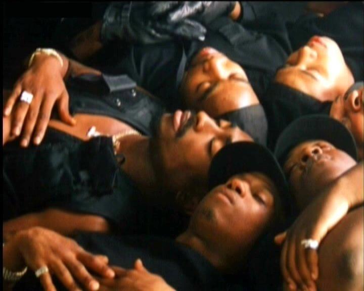 makaveli-the-don:  Outlawz 