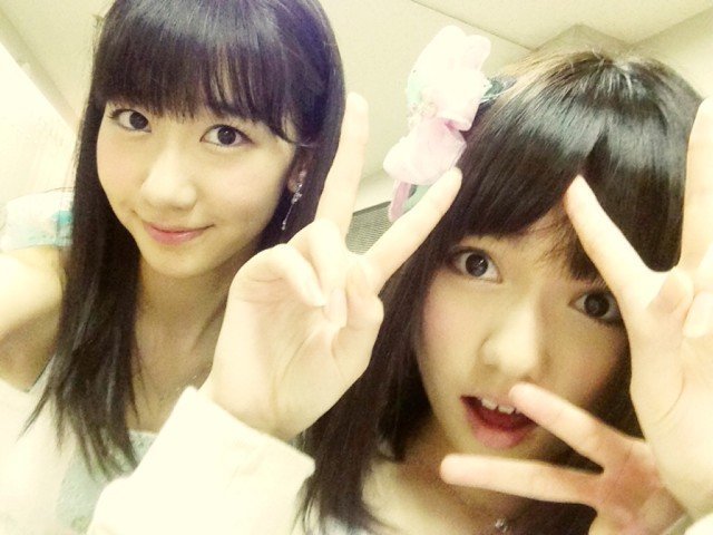 akibeya:  (握手会。の画像 | 柏木由紀 オフィシャルブログ powered