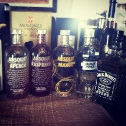 uncaminopararecordar:  #absolut #apeach #mango