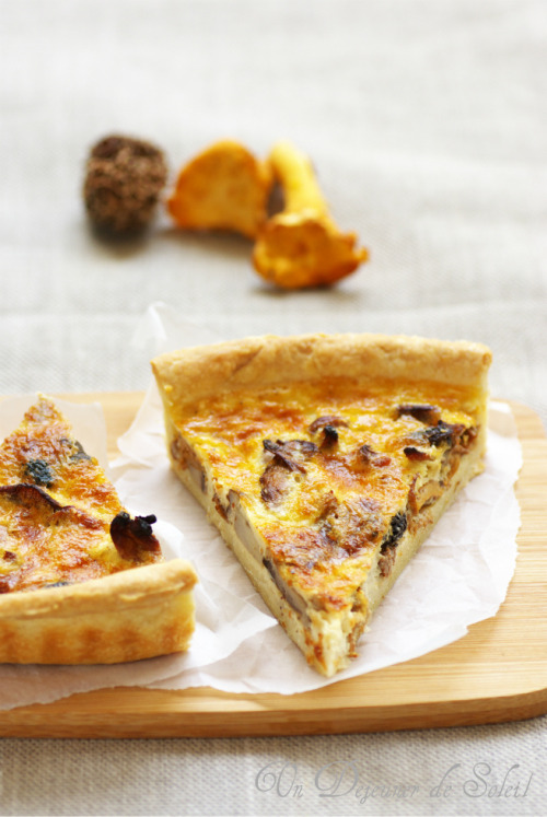 wehavethemunchies:  Quiche aux champignons des bois (by Un dejeuner de soleil) 