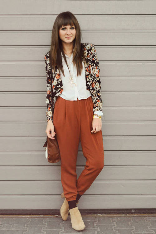 what-do-i-wear:Blazer - RomwePants, Shirt - H&amp;MBoots - Pull and bearNecklace - Liameo (image: ma
