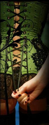 georgiabicuckold:  green corset. 