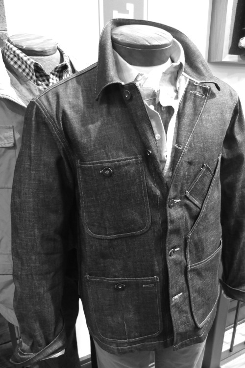 Tellason denim jacket – I’m not usually one for denim jackets, but I saw this at Haberdash and kinda changed my mind regarding them.