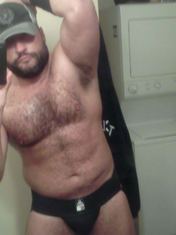 woofproject:  guysthatgetmehard:  black jock phone shot   http://woofproject.tumblr.com