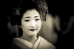 geisha-licious:  maiko Kanoka