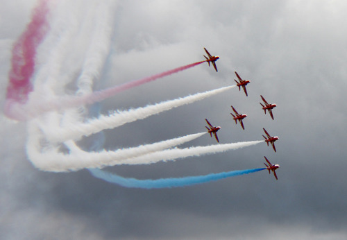 Red Arrows Farnborough Airshow on Flickr.