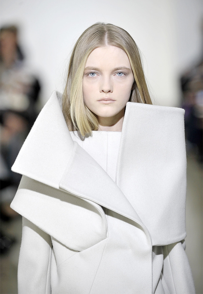 urbanmelody:  Vlada Roslyakova @ Jil Sander Fall 2008