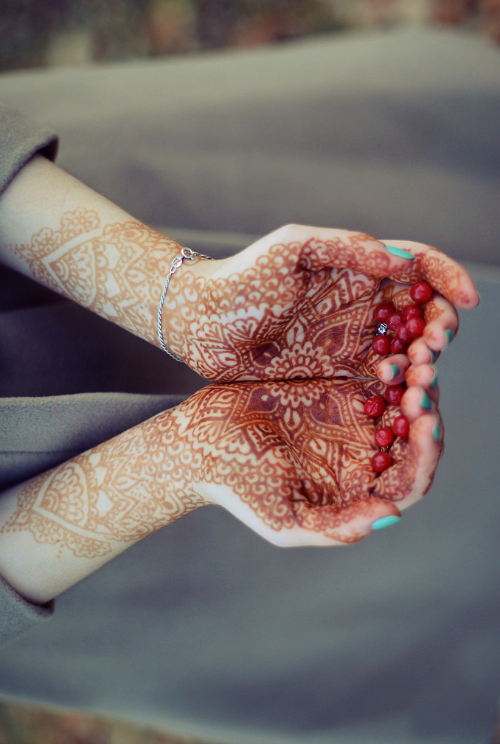 hellanne:  my heart. (by onceandforreal) 