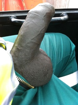 bigthickchubbydick:  Wow, that is thick!!!