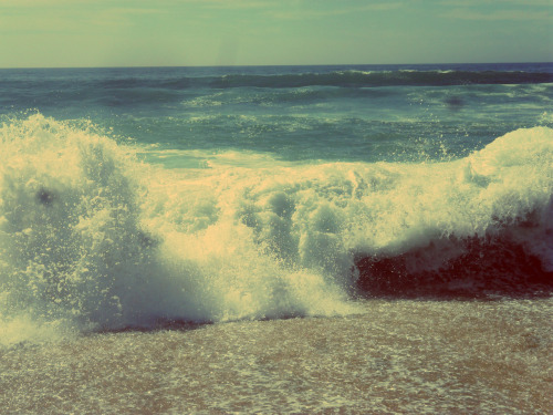 Heavy stones fear no weather
