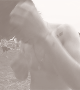 the1dblog:  Harry’s hair appreciation post 