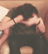 the1dblog:  Harry’s hair appreciation post 