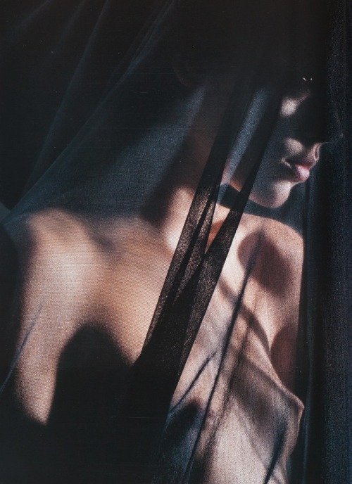 dustulator: Freja Beha Erichsen in Sex in the Shadows shot by Mario Sorrenti for V magazine Spring 2