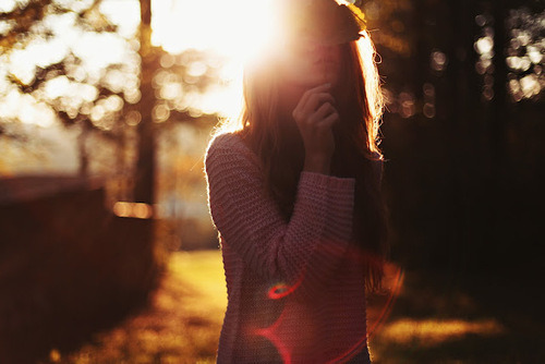 fall-inspired:  Falling leaves, cozy sweaters, apple pie…click here for more autumn