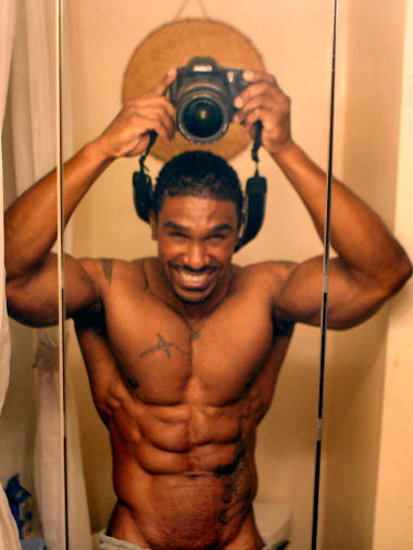 adirtylilsecret:  He looks so cute 