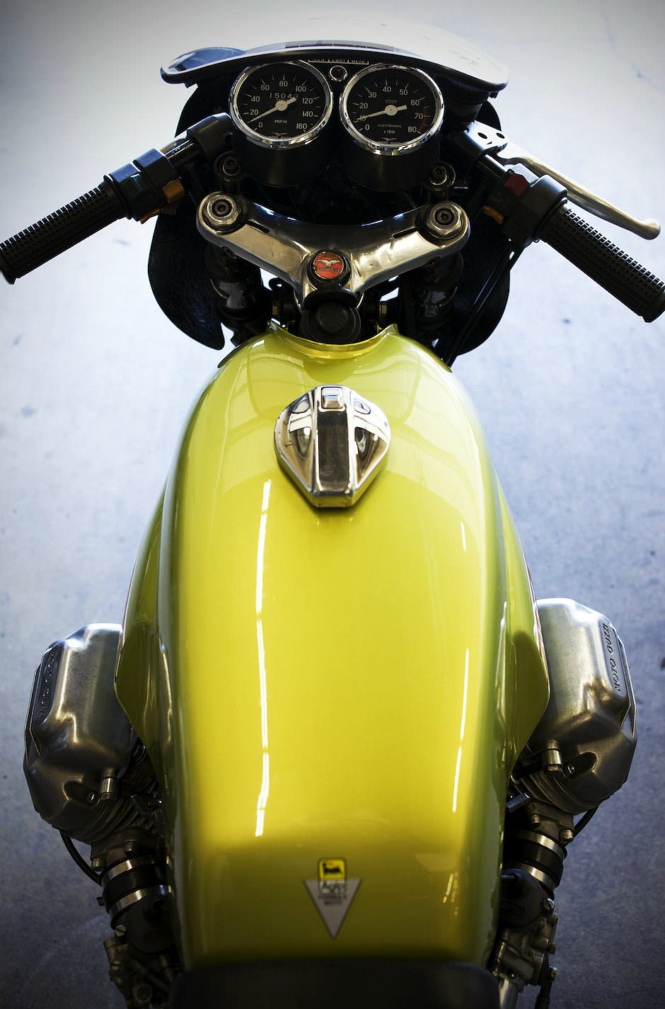nosalida:  MOTO GUZZI BY STAGHEAD MOTO