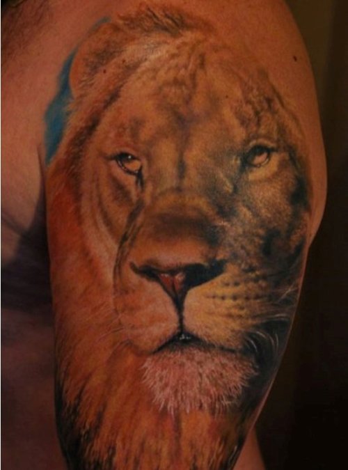 the-starlight-hotel:  Den Yakovlev is amazing at realism tattoos. Check out more of his work on Facebook. 