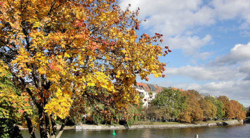 Herbst am Urbanhafen by Gertrud K. on Flickr.