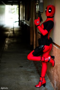 gaminginyourunderwear:  Crossplay of the Day: browsethestacks: Rule 63 Deadpool Cosplay by Jasmine Wyrick Photography by DJPhoto 