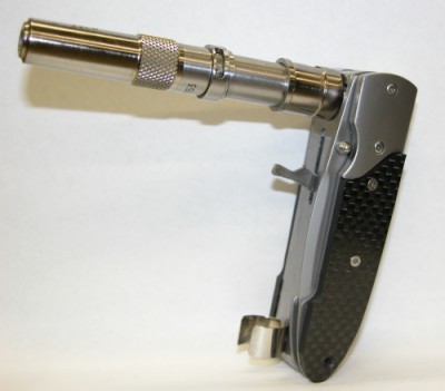 gunrunnerhell:Stinger Pengun KnifeNow this thing I like better than just the Pengun or the ridiculou