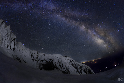 forbiddenforrest:  Mt Hood Steel Cliffs by Ben Canales on Flickr. 