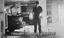 genieshatelamps-blog:  First World Problems. [x] 
