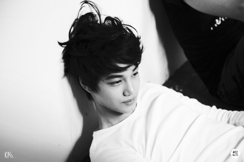 exo-porntastic:COORDI NOONA ALOS KNOWS HOW TO MESS WITH US. BEDROOM HAIR IS LIKE JASDFGVWEJHFGEJWQHF