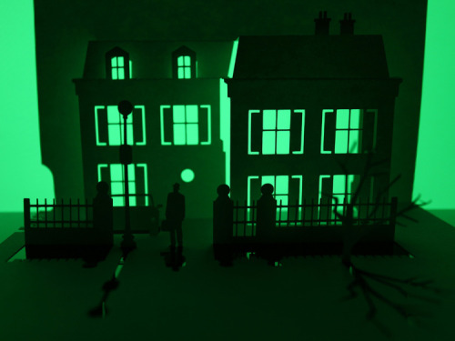 farewell-kingdom:  Paper Dandy, Horrorgami - Famous Haunted Houses Created From a Single Sheet of Paper (via mymodernmet)