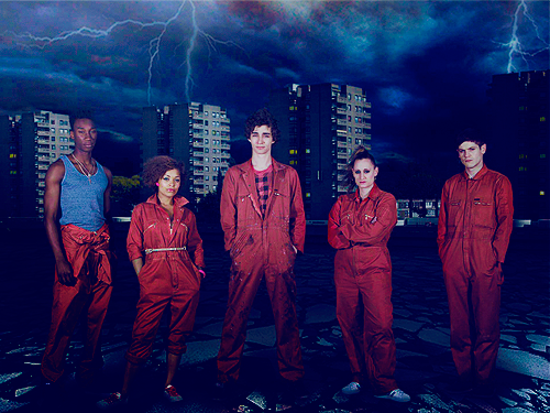 ettadunhambishop:  fangirl challenge ↳ 3/10 shows - Misfits  “Save me, Barry!”
