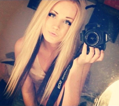 naughty-next-door:  Another hot xxx selfshot, follow and reblog http://naughty-next-door.tumblr.com