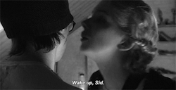 https://69.media.tumblr.com/tumblr_mbn8r1pBcX1rhln58o1_500.gif