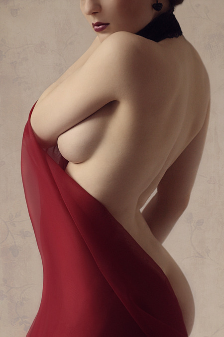 darkface:  Curves by *my-bohemian-spirit 