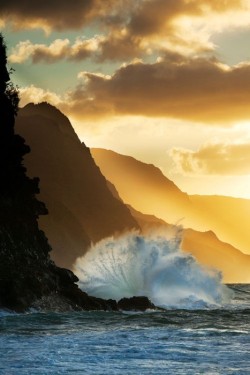 celest-ica:   Sunset, Kauai, Hawaii 