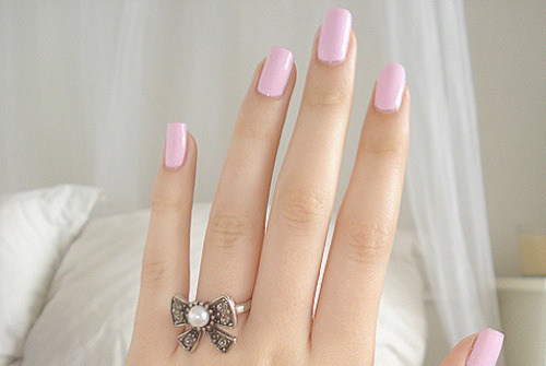 pink nails