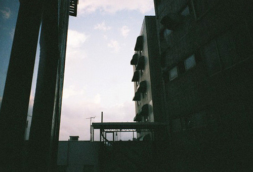 netamashii:time to leave by hiki. on Flickr.