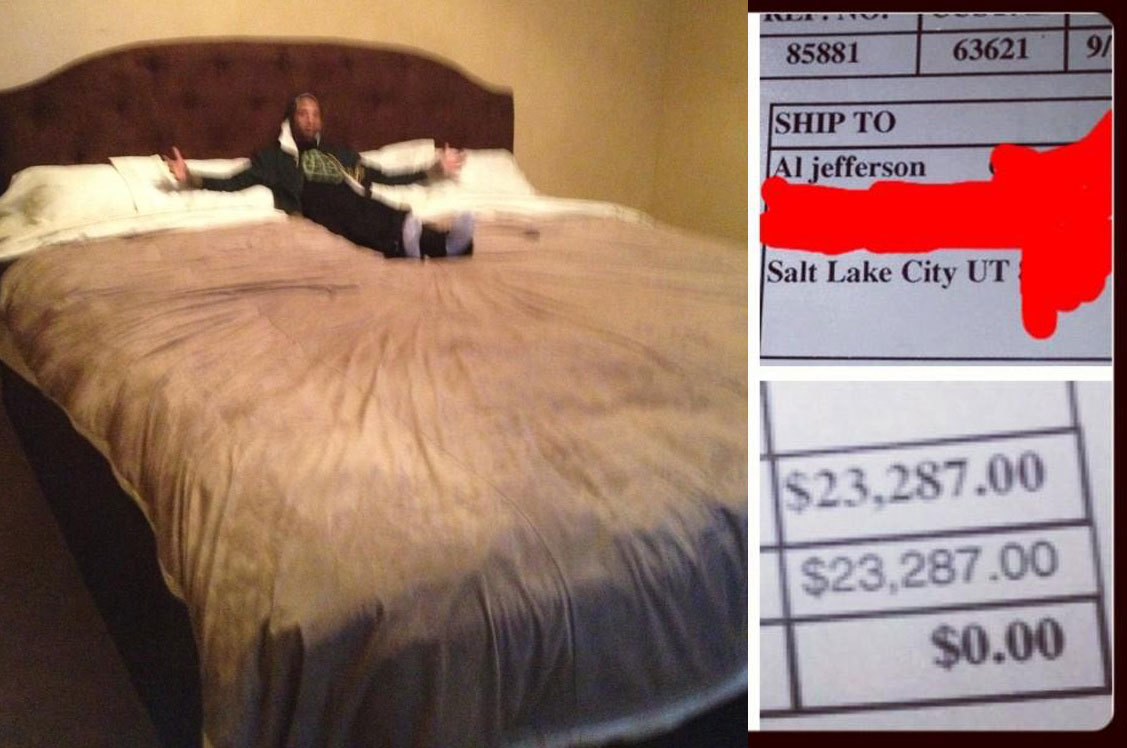 Utah big man Al Jefferson (6'10, 289 lbs) has a 12’ x 10’ bed that cost over $23,000. Here’s Mo Williams (6'1) laying in the massive bed.
h/t Business Insider