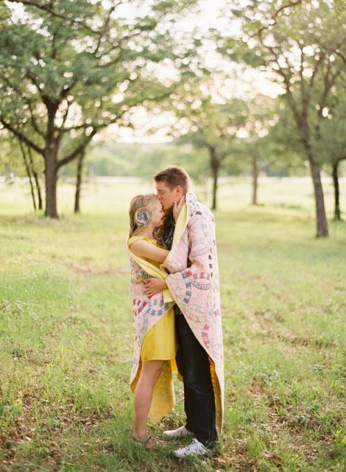 saveme-amazeme:  Come fall in love ♥ 