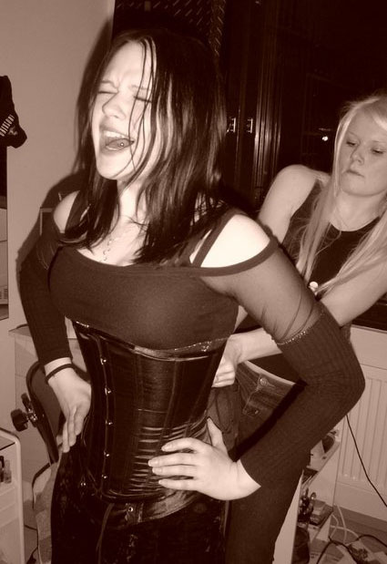 restlesslibido:  Suffer for me. Let her help you discover your boundries, then push past them. Restr