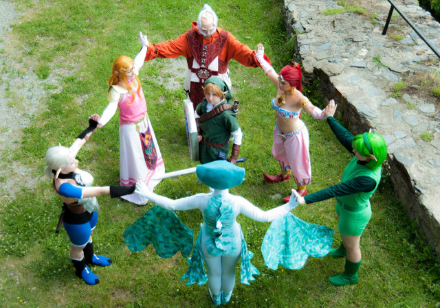 The Legend of Zelda: Ocarina of Time Group Cosplay