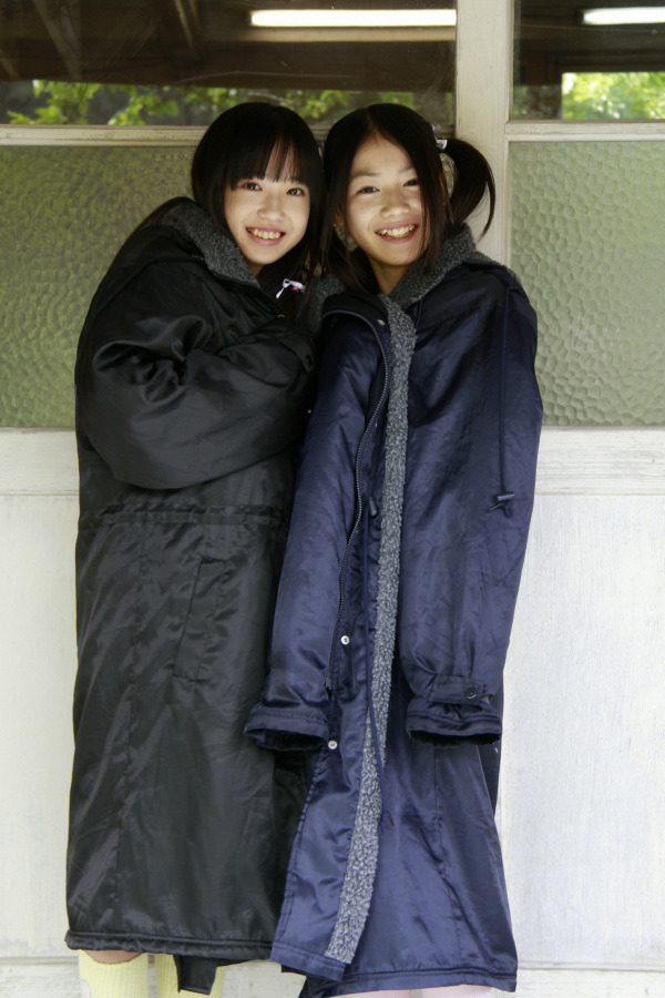 藤野志穂　安藤穂乃果 安藤穂乃果ちゃんと藤野志穂ちゃん｜カメラマンのSOMXのブログから) – @snfkkkkkkn on Tumblr